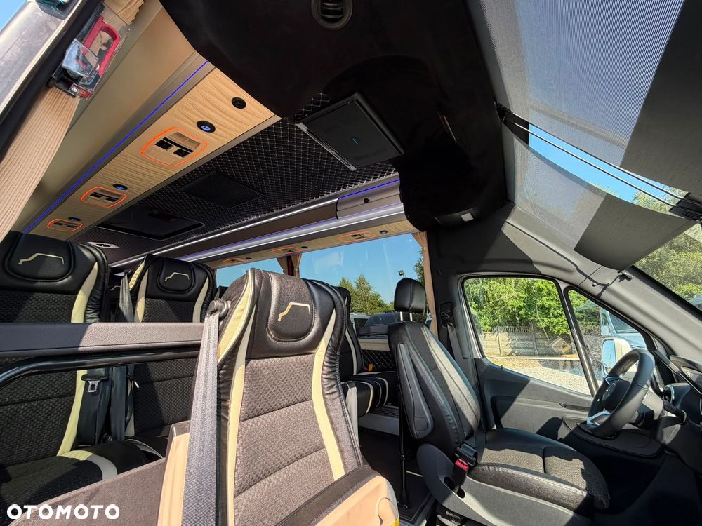 Mercedes-Benz Sprinter 519 - 17