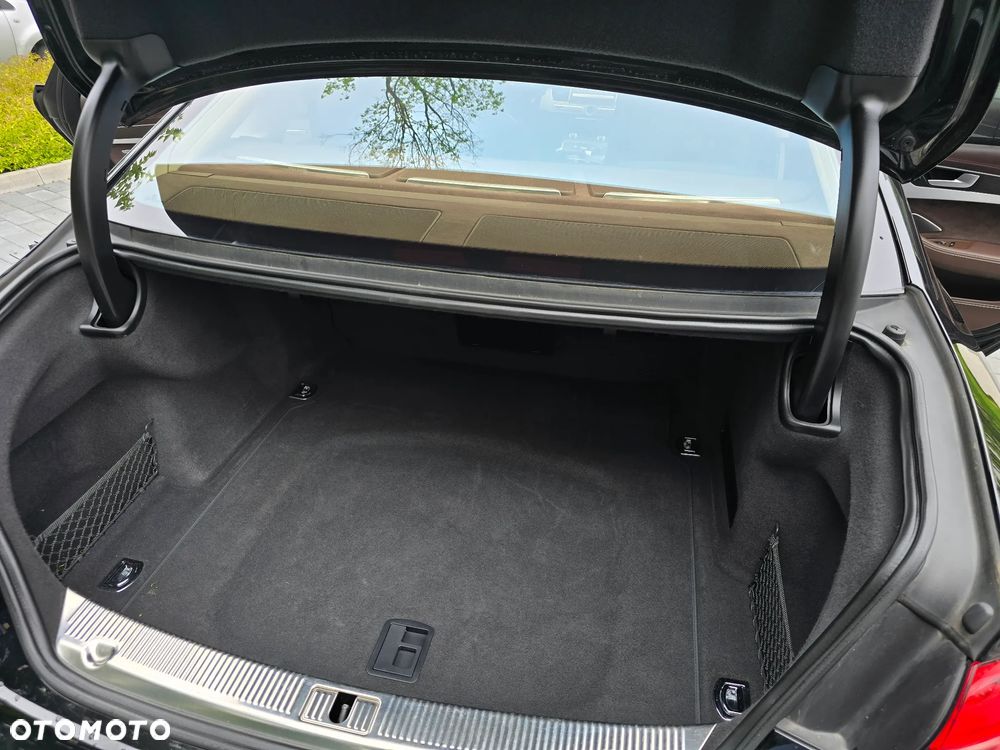Audi A8 3.0 TDI clean diesel Quattro - 16