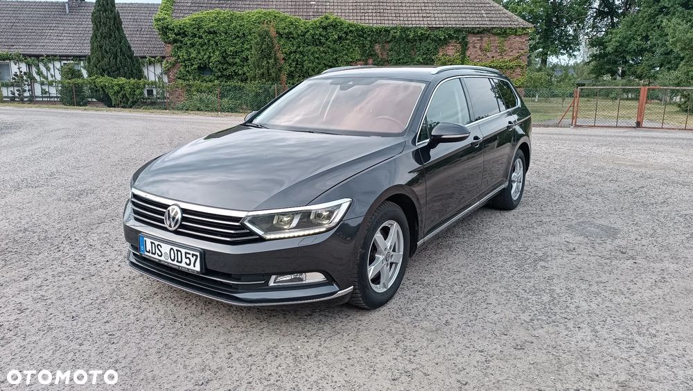 Volkswagen Passat 2.0 TDI SCR DSG Highline - 1