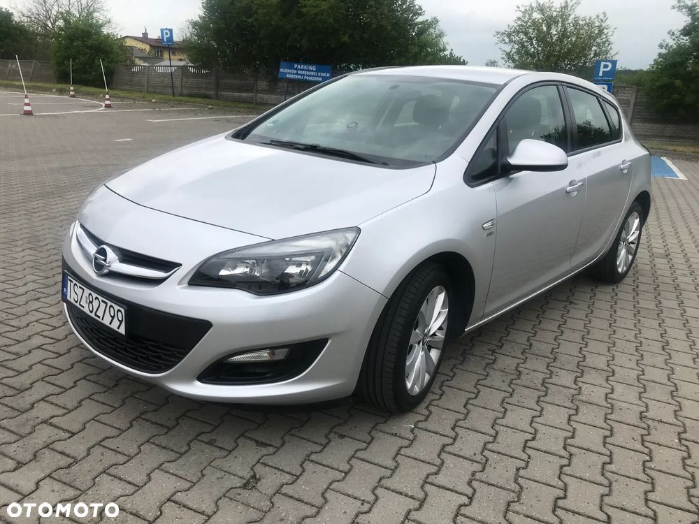 Opel Astra - 2