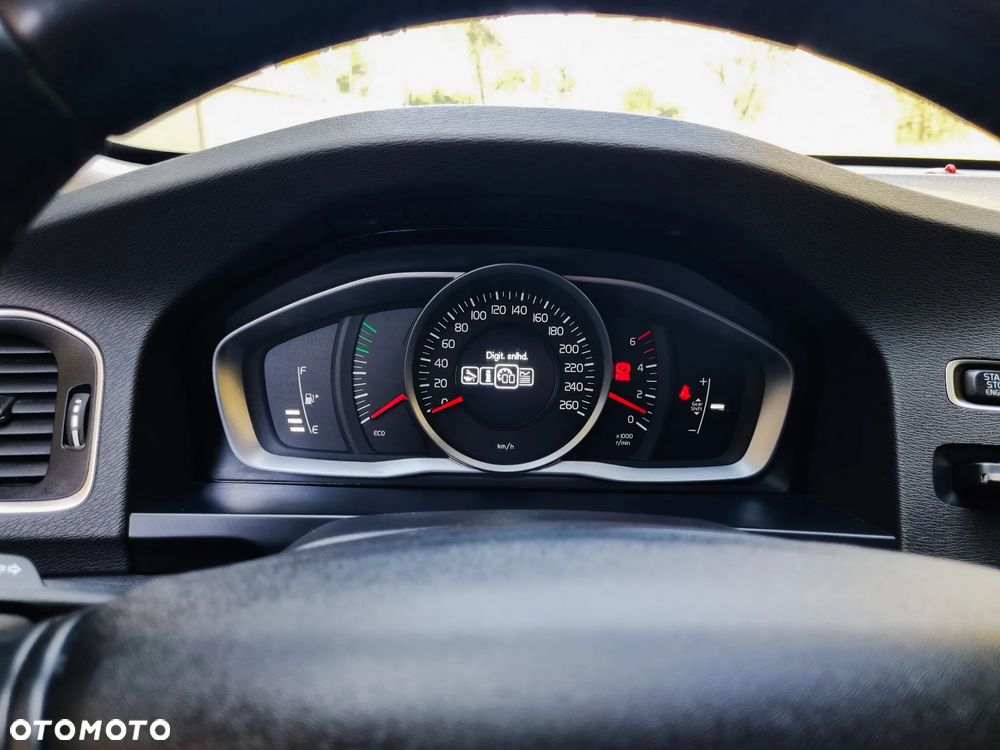 Volvo V60 - 17