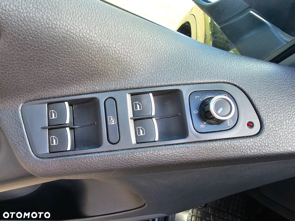 Volkswagen Tiguan 2.0 TDI 4Mot R-Style DSG - 11