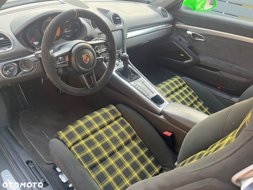 Porsche 718 Cayman - 7