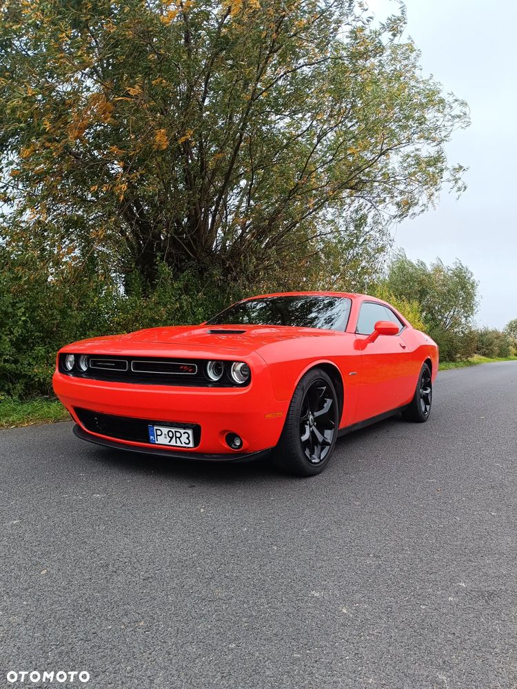 Dodge Challenger 5.7 R/T - 1