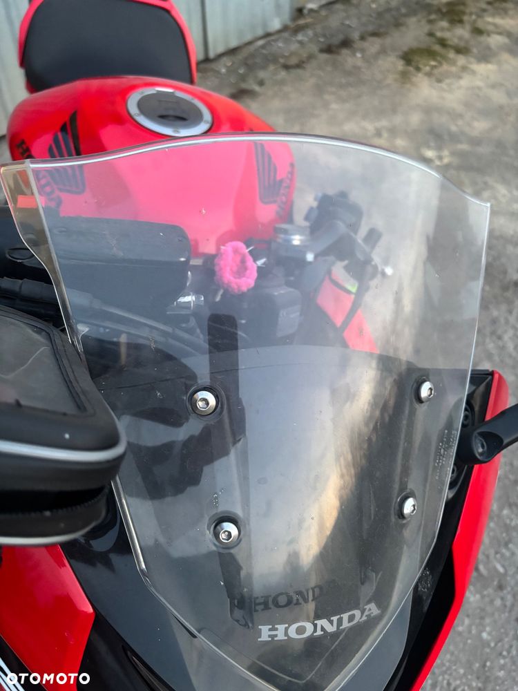 Honda CBR - 13
