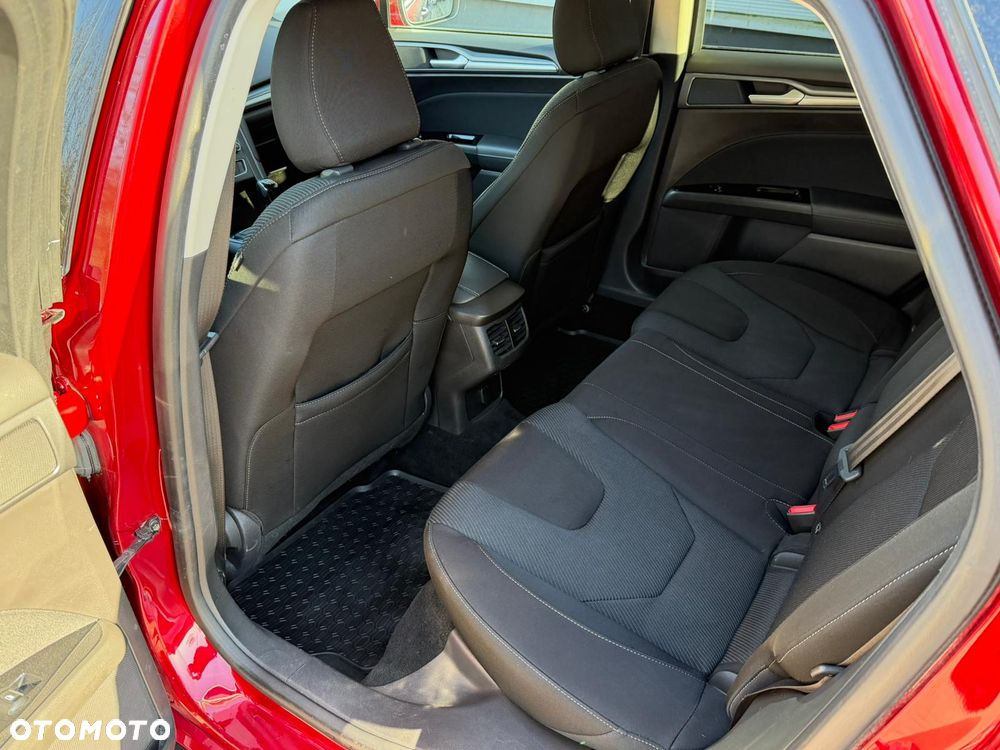 Ford Mondeo 2.0 TDCi Titanium - 14