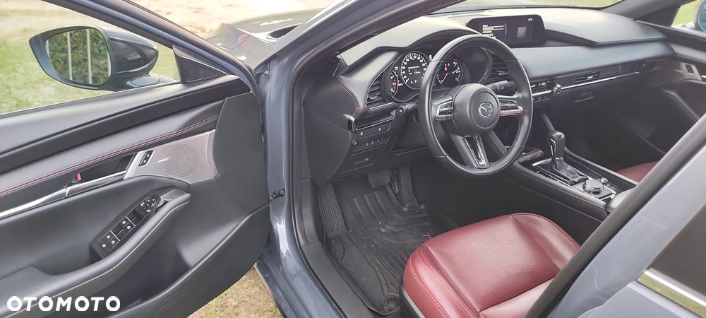 Mazda 3 - 9