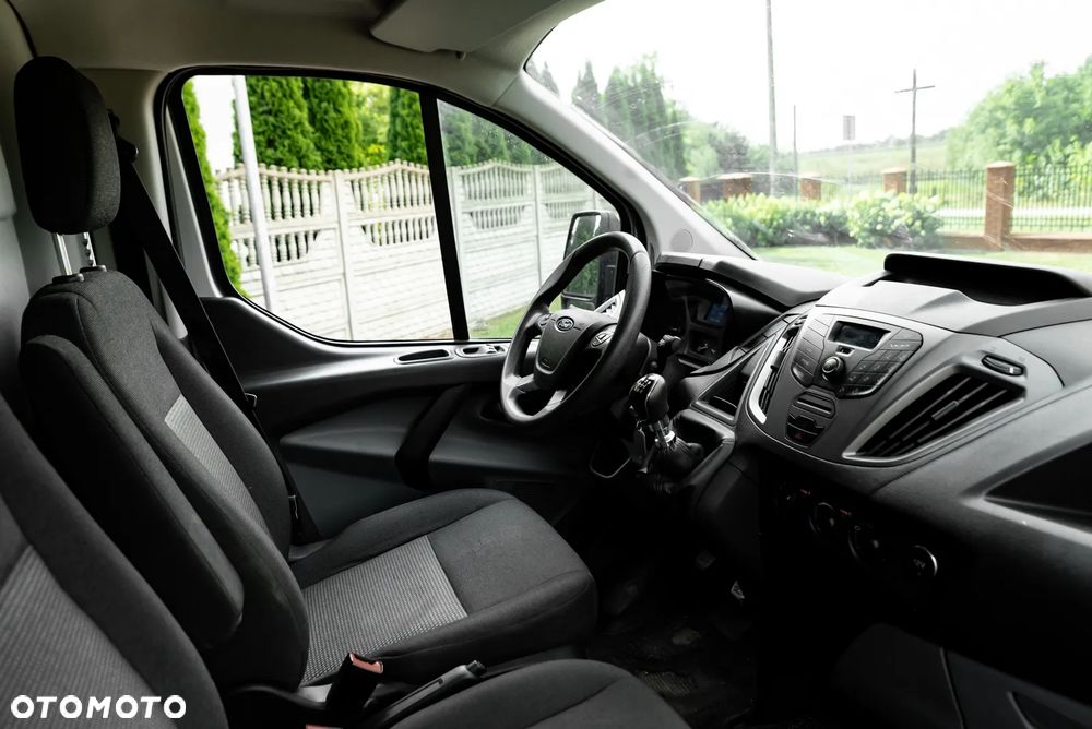 Ford Transit Custom - 28