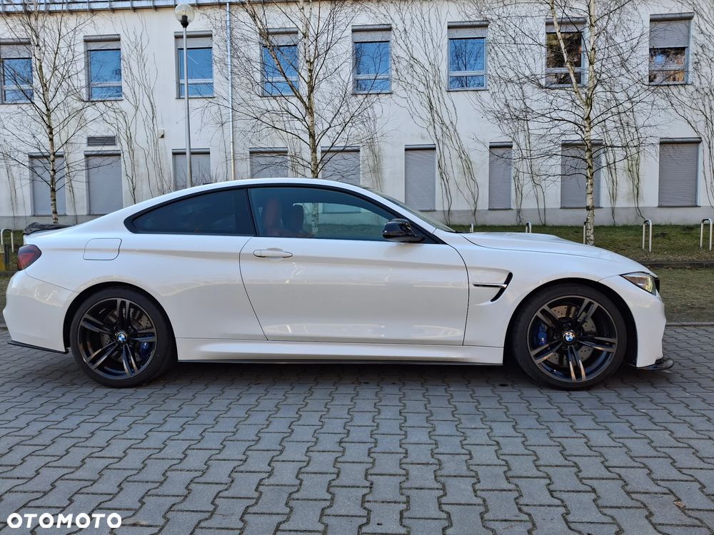 BMW M4 - 5