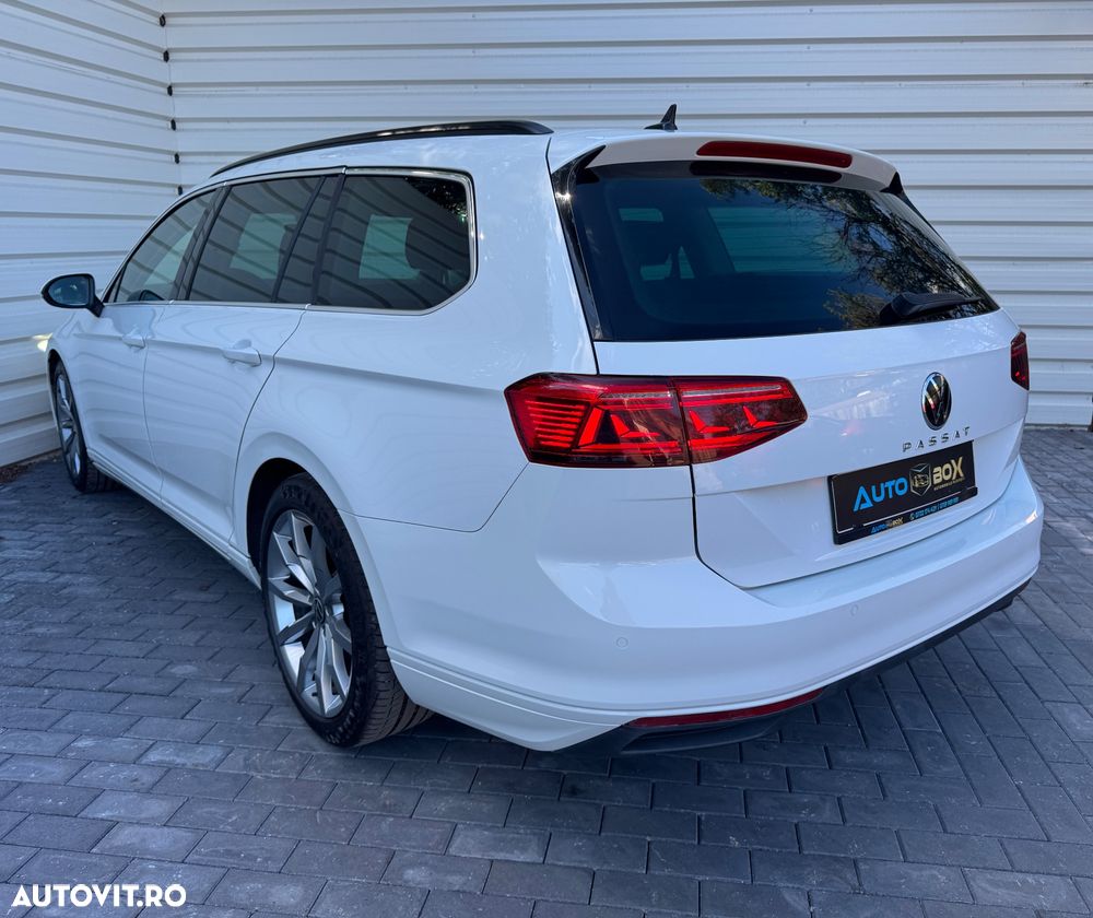 Volkswagen Passat Variant 2.0 TDI SCR DSG Elegance - 3