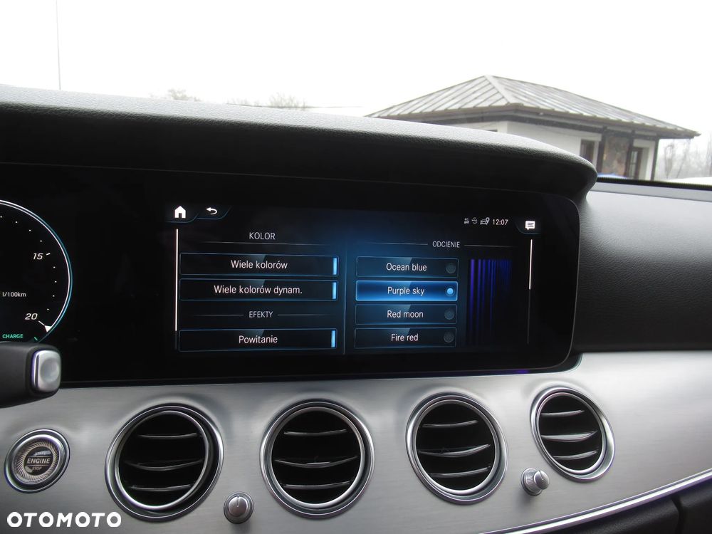 Mercedes-Benz Klasa E 220 d 4-Matic AMG - 27