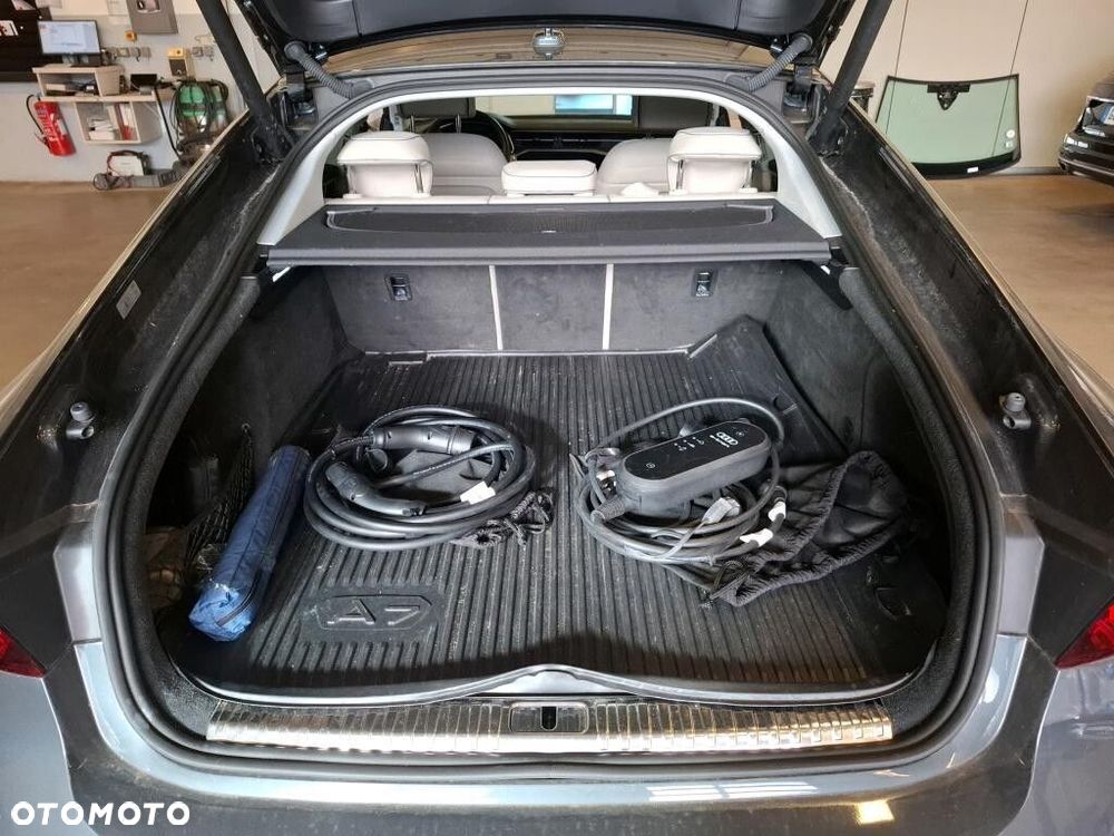 Audi A7 Sportback - 11