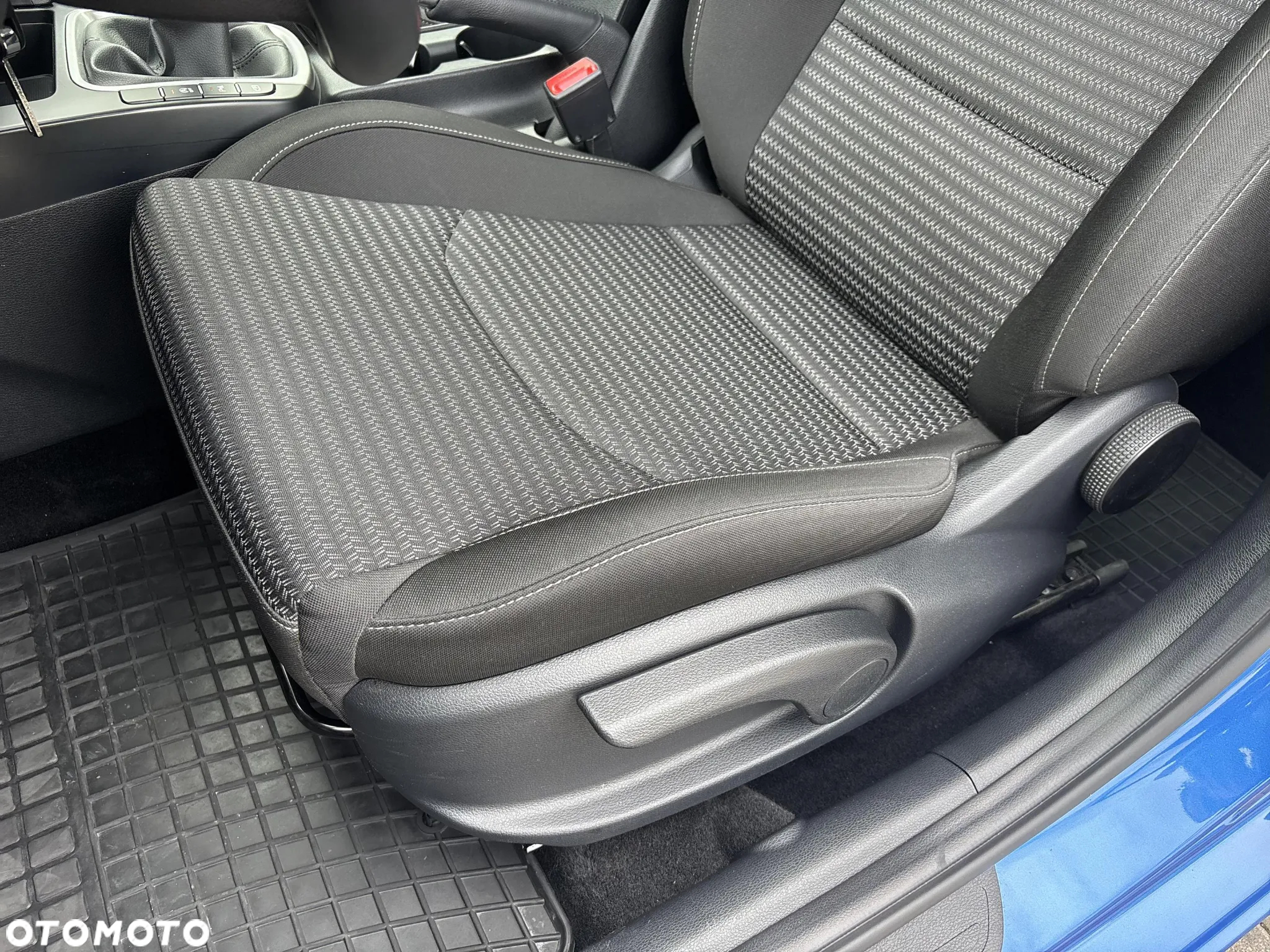 Kia Ceed 1.5 T-GDI M - 12
