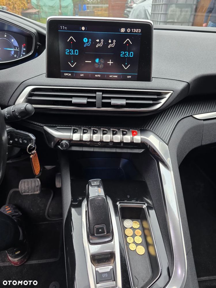 Peugeot 3008 1.6 BlueHDi Active S&S EAT6 - 9