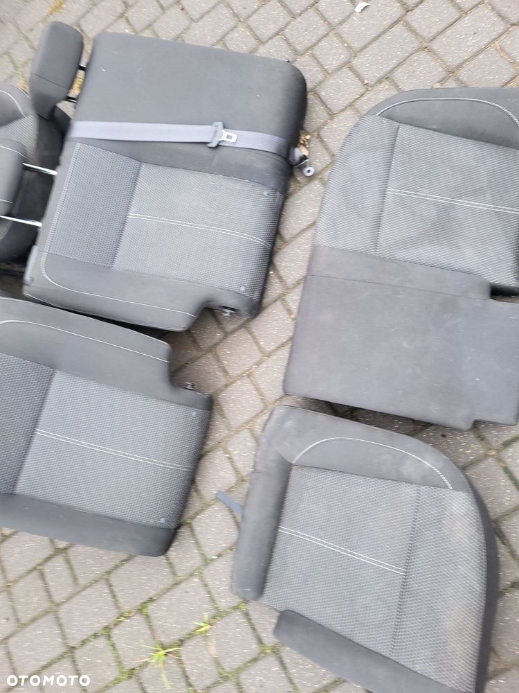 Fotele kanapa komplet opel astra j z 12r nie podarte kombi - 2