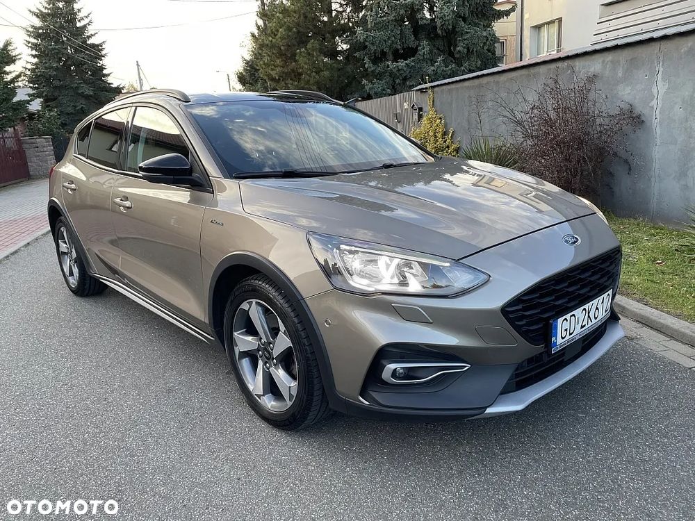 Ford Focus 1.0 EcoBoost Active - 29