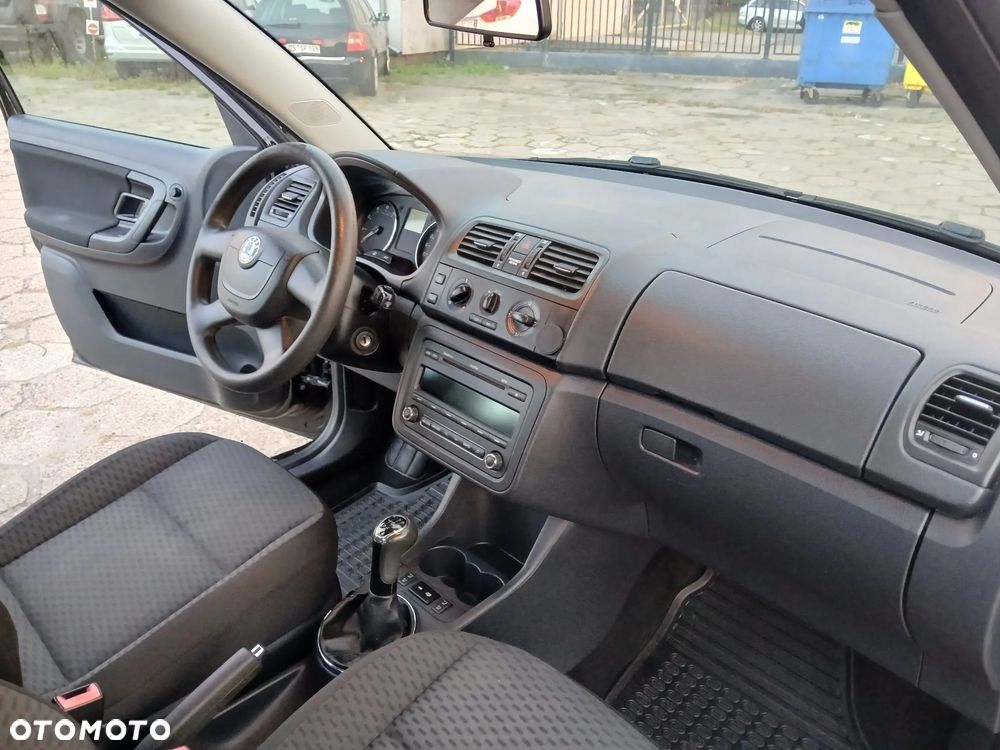 Skoda Fabia 1.4 16V Ambiente - 8