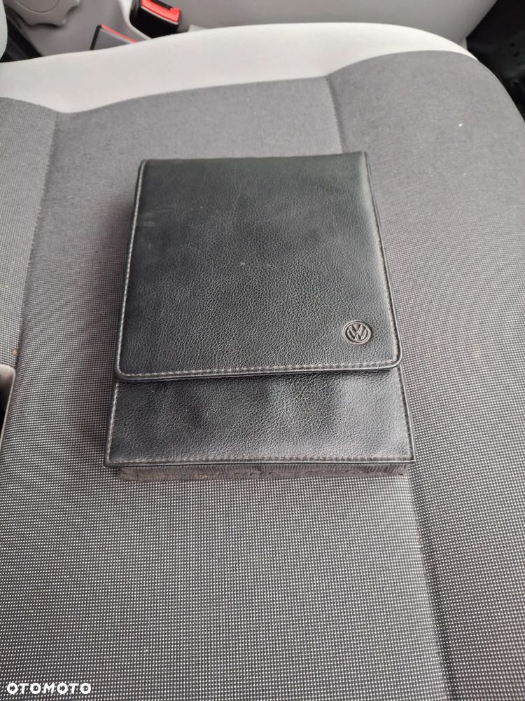 Volkswagen TRANSPORTER T5 - 21