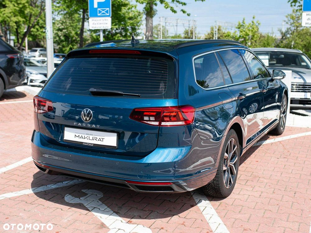 Volkswagen Passat - 6