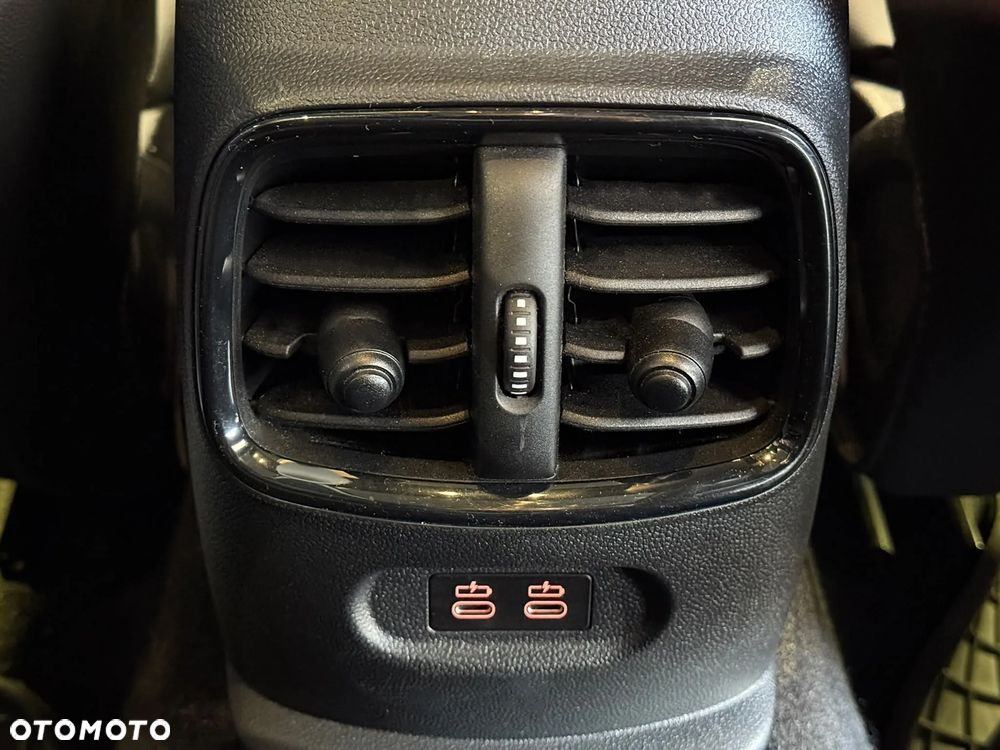 MINI John Cooper Works ALL4 sport - 19