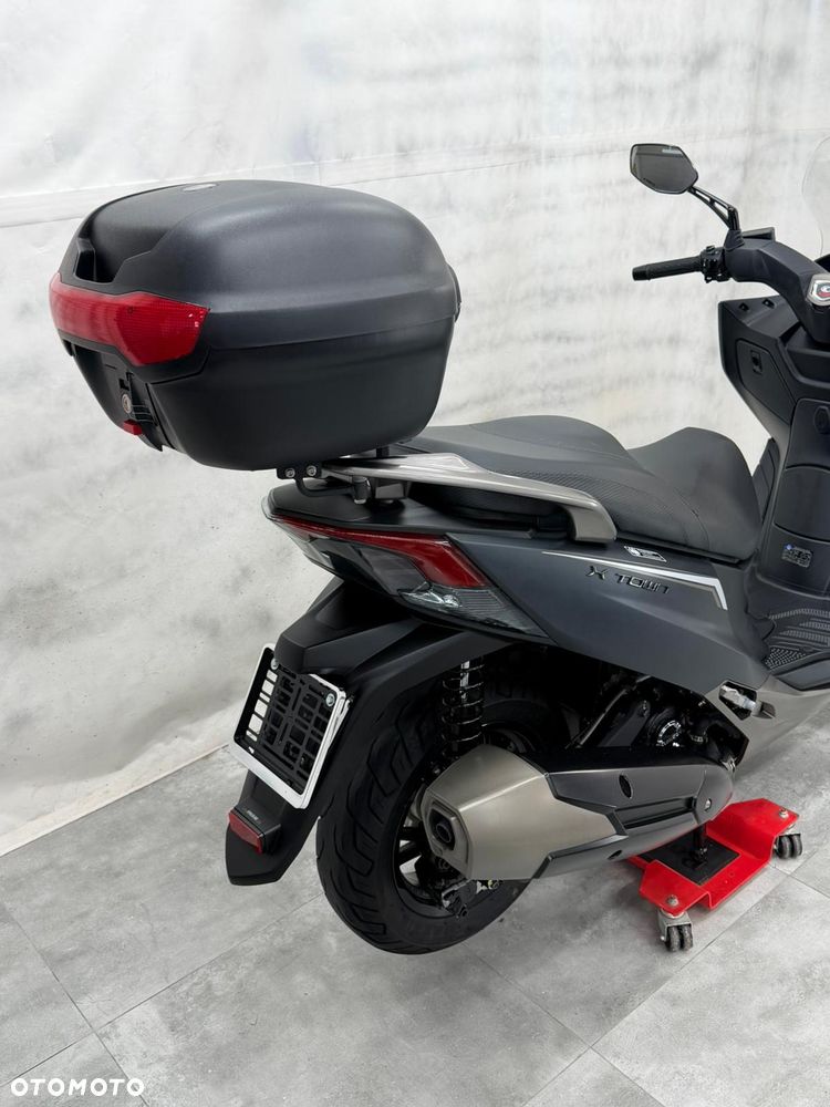 Kymco X-Town - 10