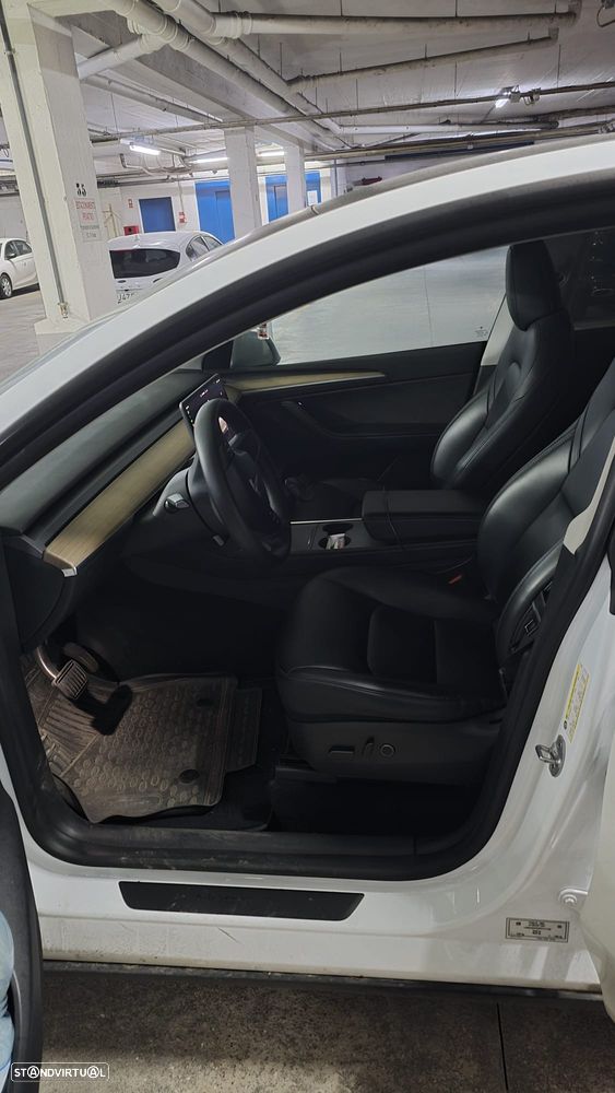 Tesla Model Y Tração Traseira - 12