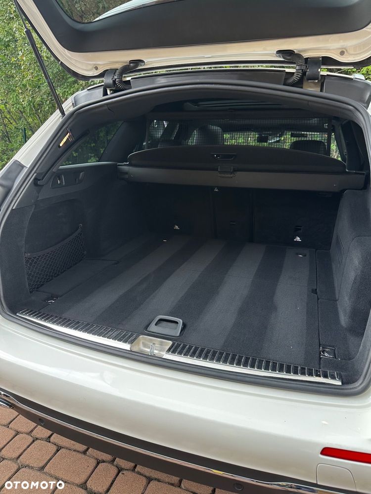 Mercedes-Benz Klasa E 220 d 9G-TRONIC - 20