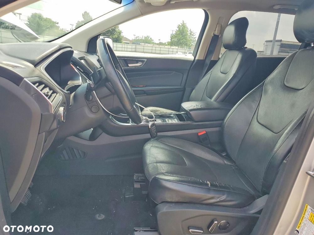 Ford Edge 2.0 EcoBlue Bi-Turbo 4x4 Titanium - 8