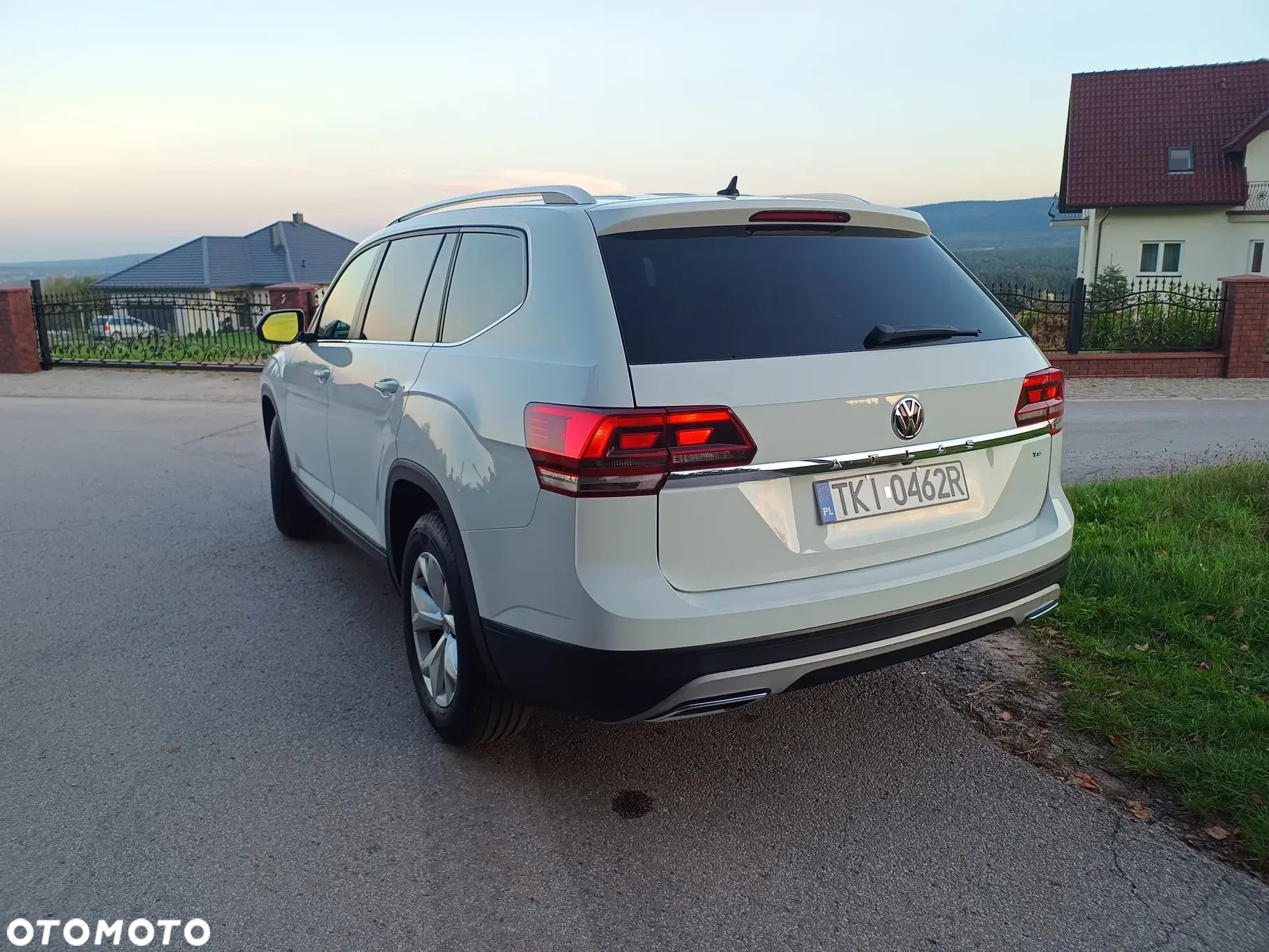 Volkswagen Atlas - 4