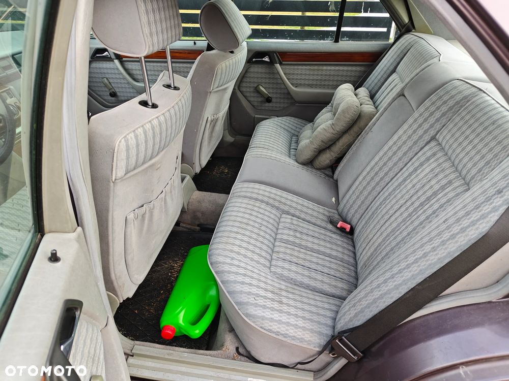 Mercedes-Benz W124 (1984-1993) - 5