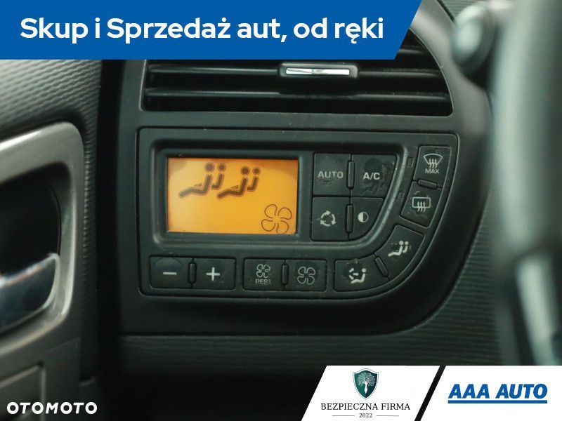 Citroën C4 Grand Picasso - 15