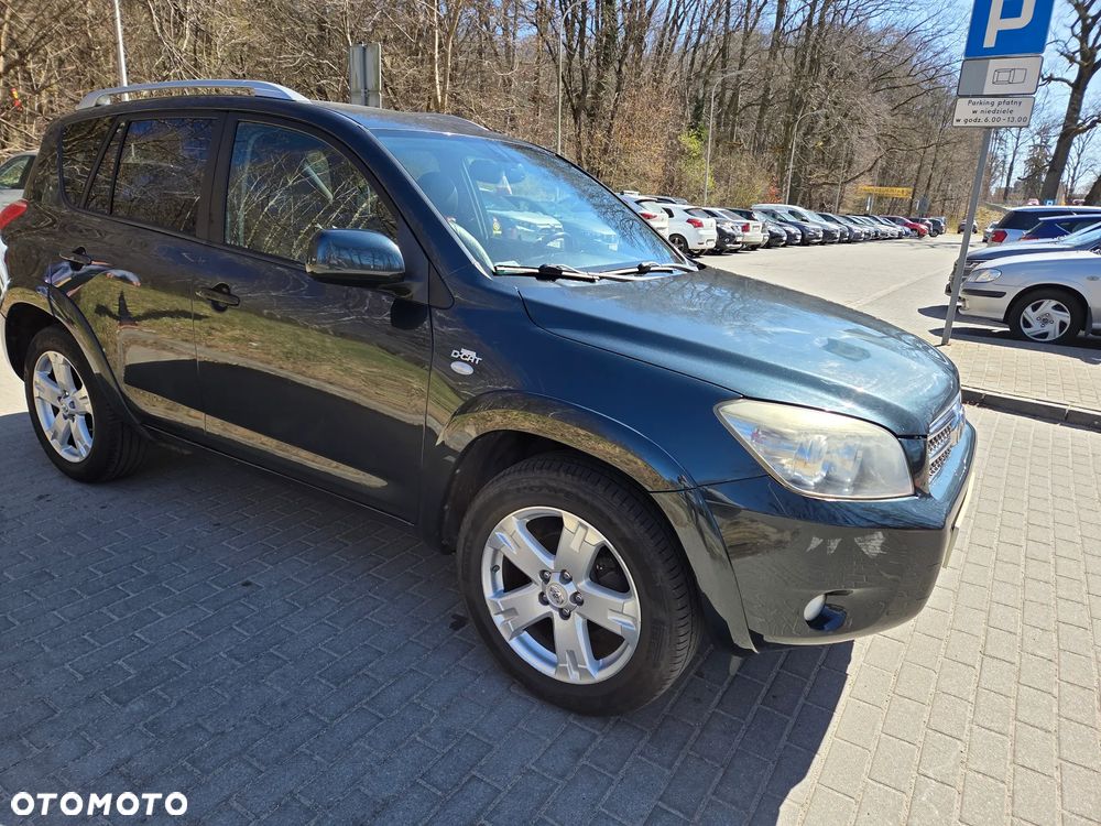 Toyota RAV4 2.2 D-CAT 4x4 Executive - 3