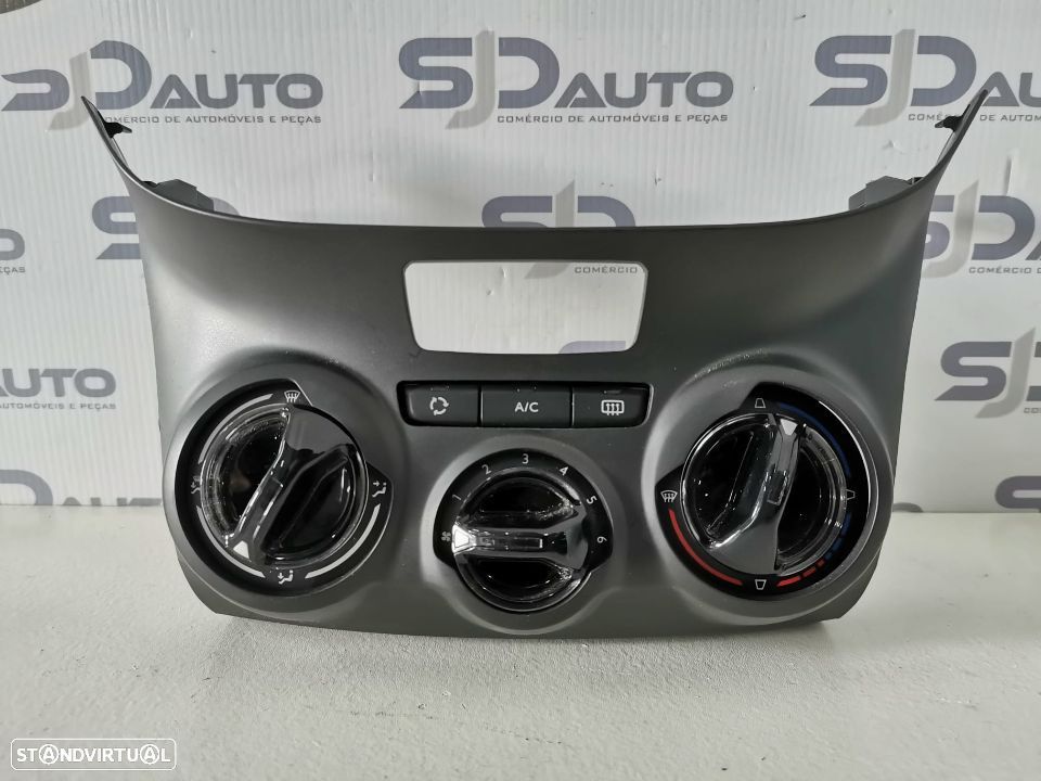 Comandos Sofagem / Ar Condicionado - Peugeot 208 / 2008 - 1