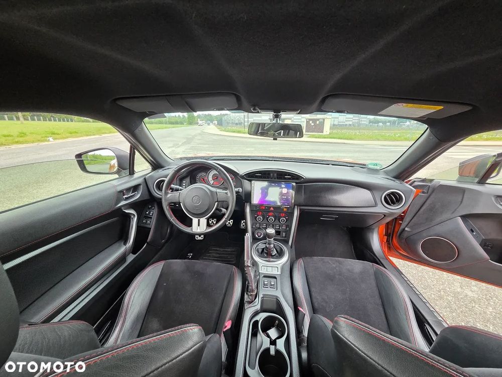 Toyota GT86 2.0 Premium (tem) - 12