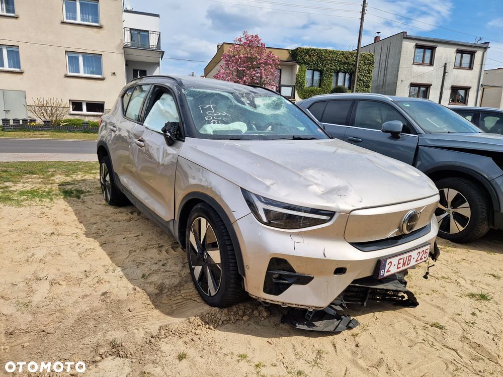 Volvo XC 40 Recharge 82 kWh Twin Motor Ultimate - 2