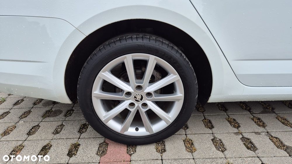 Skoda Octavia 1.4 TSI DSG Ambition - 20