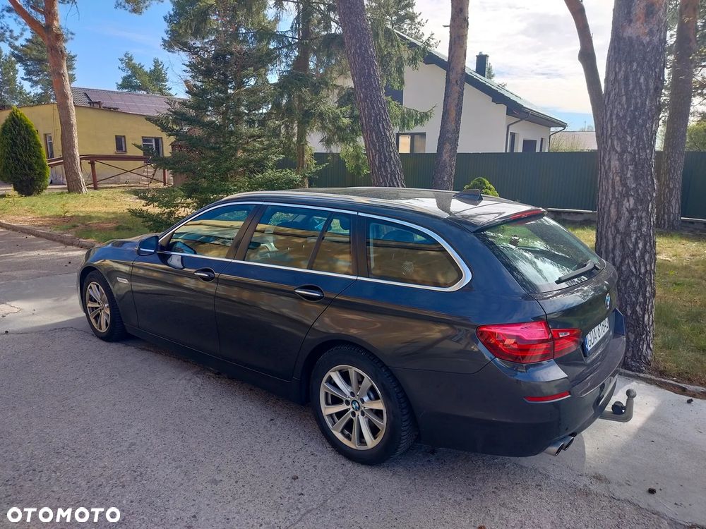 BMW Seria 5 520d Luxury Line - 3