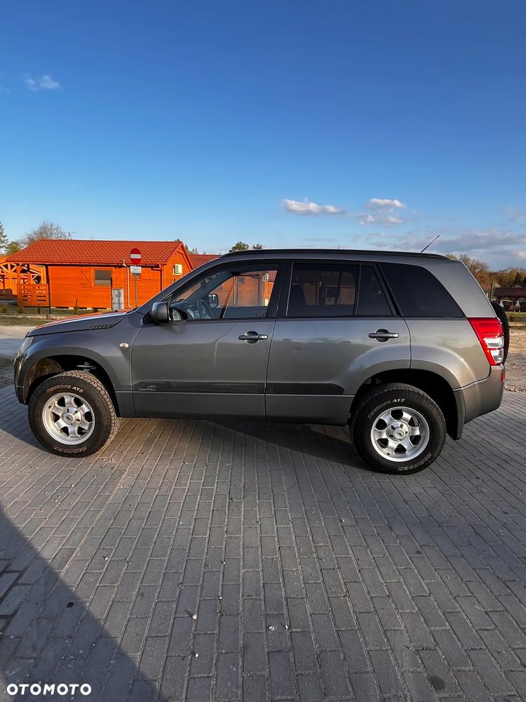 Suzuki Grand Vitara 2.0 - 2
