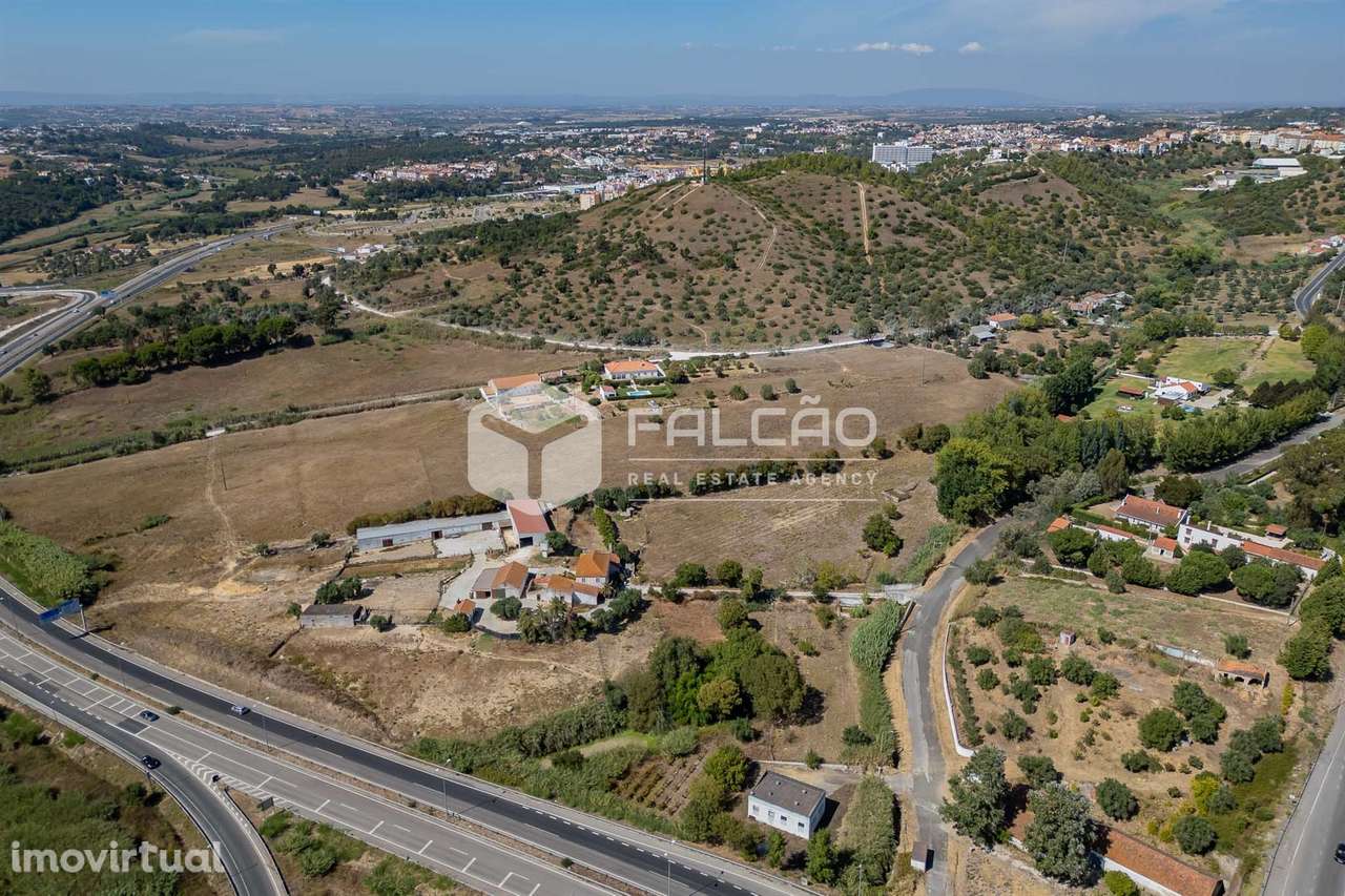 Moradia T3 Venda em Santarém (Marvila), Santa Iria da Ribeira de Santa - Grande imagem: 3/60