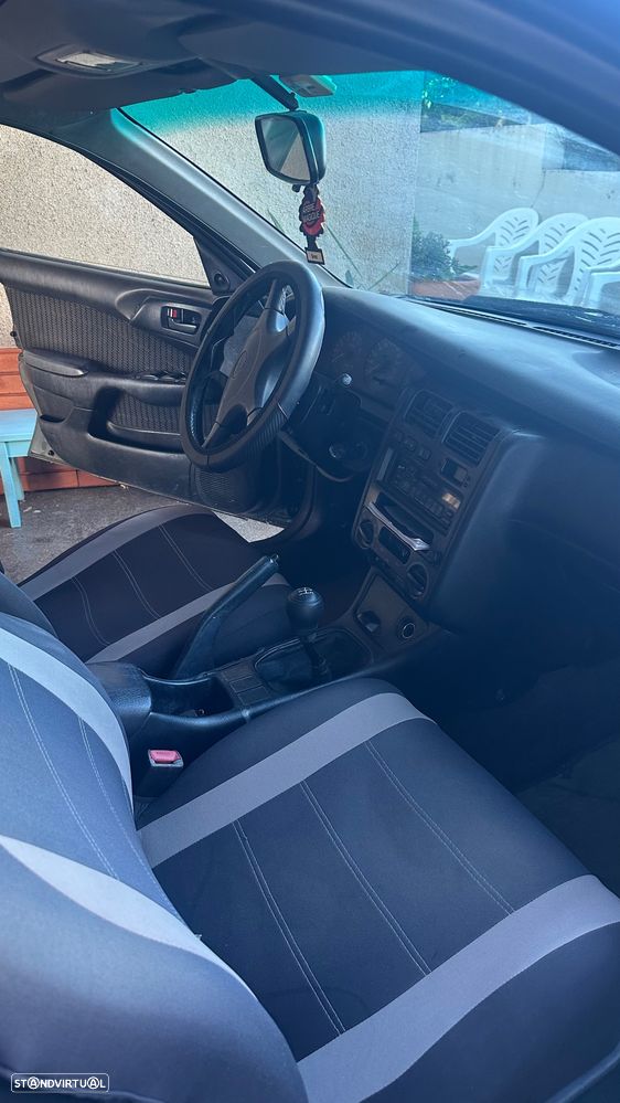 Toyota Carina E Liftback 1.6 Classy - 3