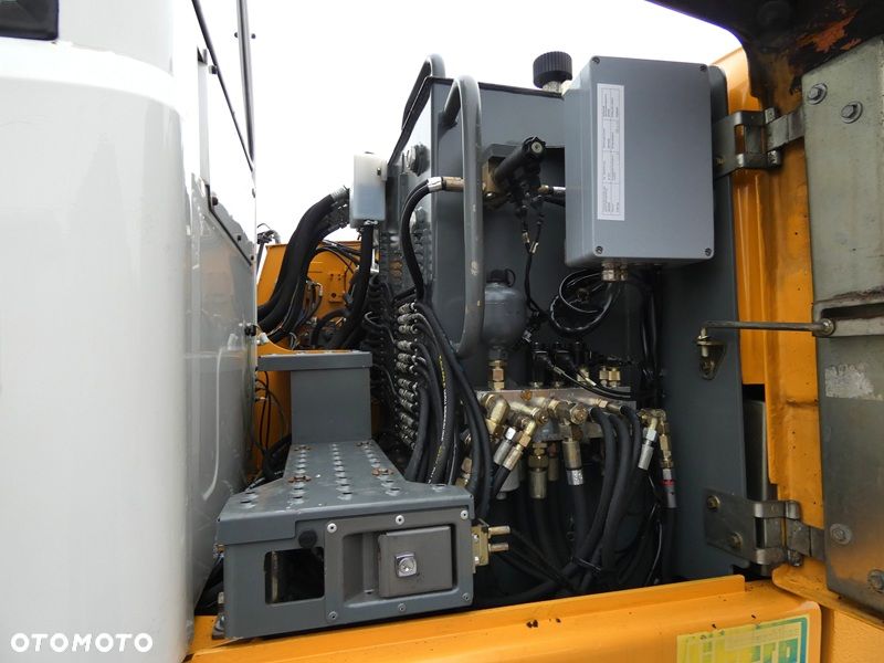 Liebherr A312 Z Niemiec / Wyjątkowy Stan / 2 Łyżki / - 17