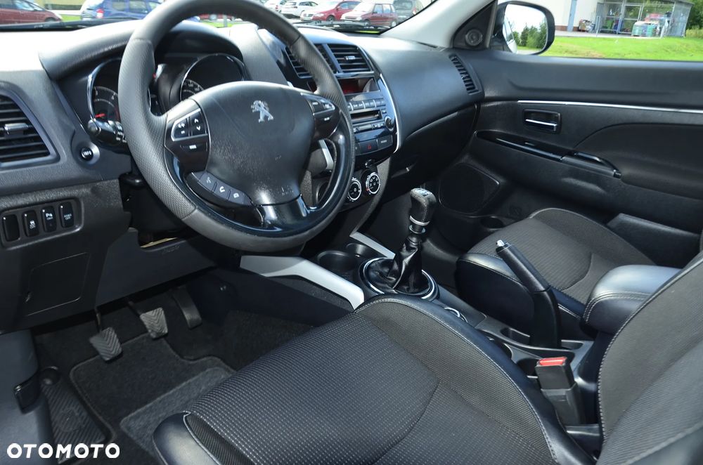 Peugeot 4008 - 21