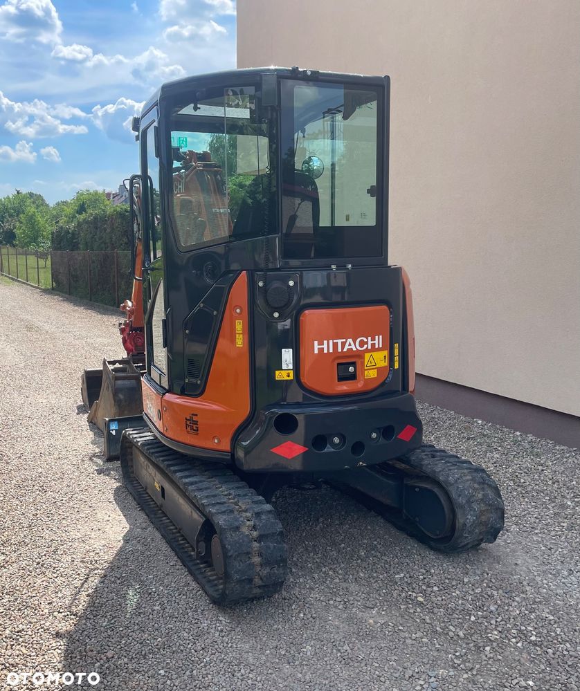 Hitachi ZX 33 U - 6 CLR Minikoparka - 2