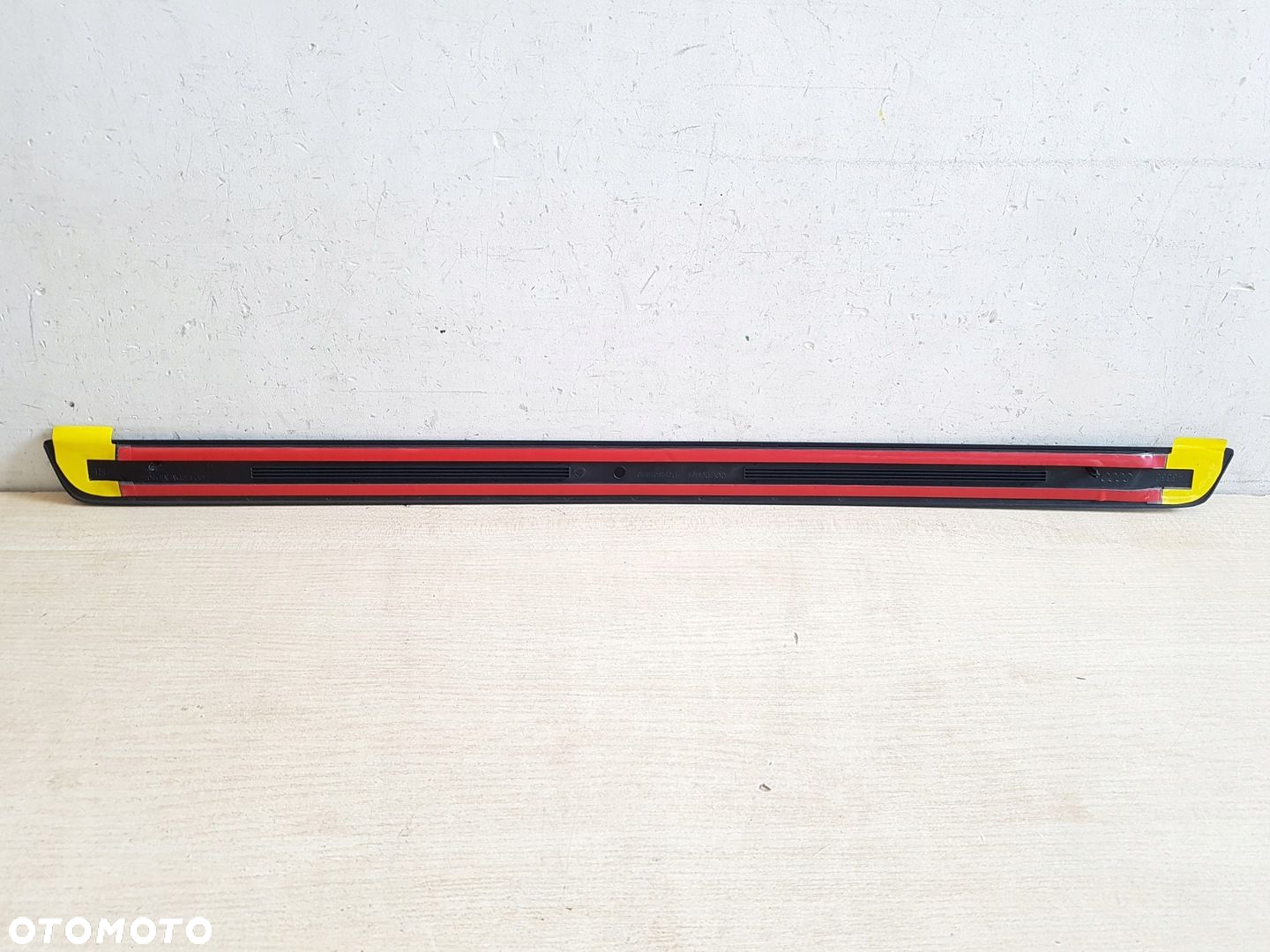 AUDI A5 F5 listwa nakładka na próg prawy przód 8W6853374 9B9 - 2