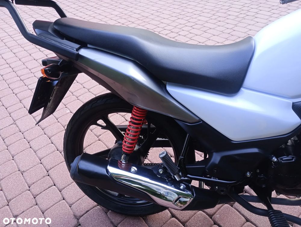 Honda CBF - 23