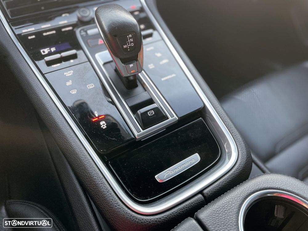 Porsche Panamera 4 E-Hybrid - 20