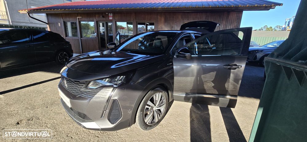 Peugeot 3008 1.6 Hybrid Allure Pack e-EAT8 - 24