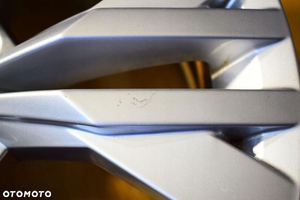 VW 17 Passat B8 3G0 Oryginał - 5