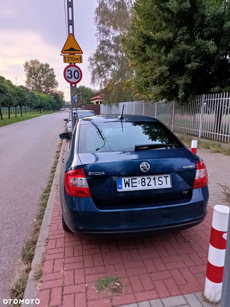 Skoda RAPID 1.6 TDI Elegance - 3