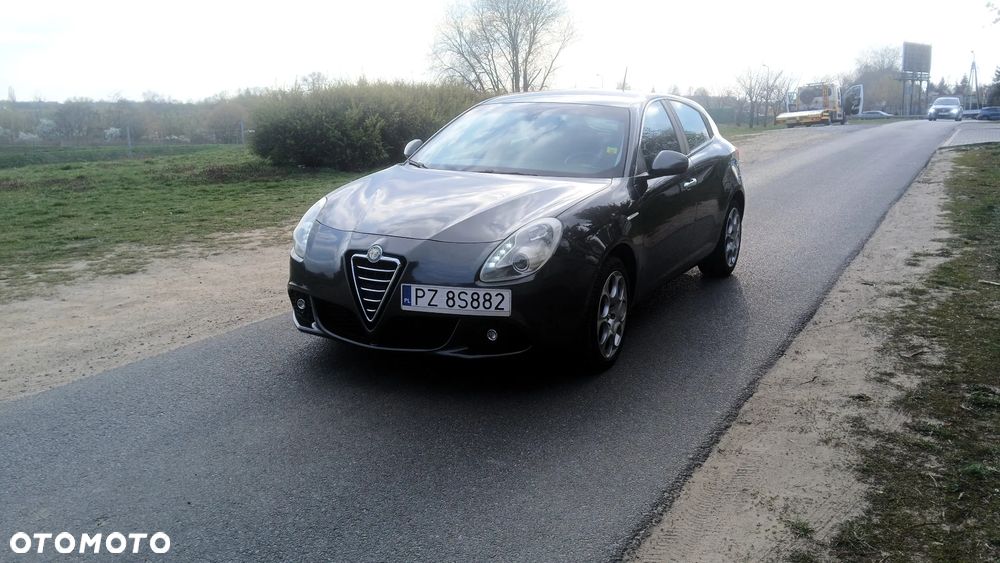 Alfa Romeo Giulietta - 2